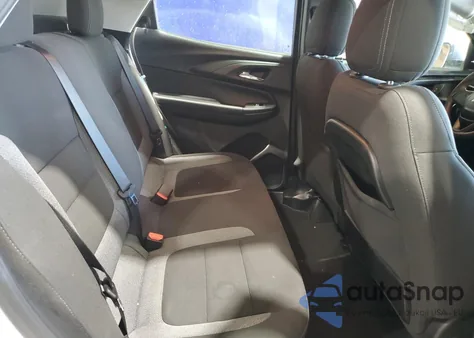 2021 Chevrolet Trailblazer Ls z USA, uszkodzony, nr VIN KL79MNSL4MB020470